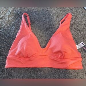 BNWT large bikini top